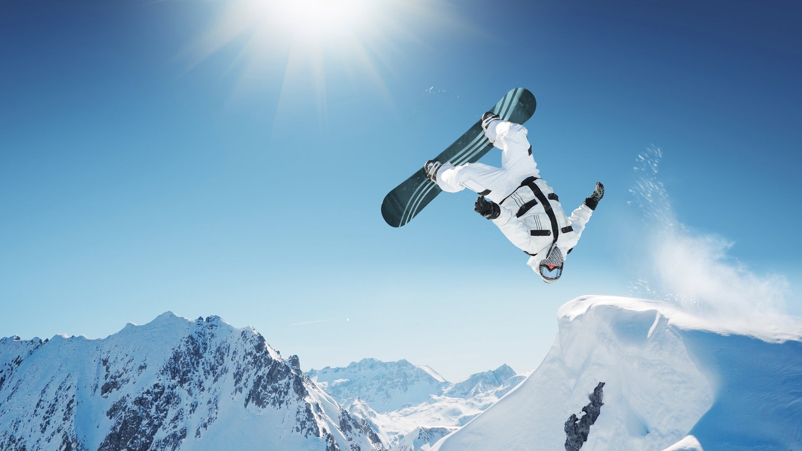 Ning回归赛场，高光表现首场状态亮眼，FPX观众沸腾！-开元官方平台